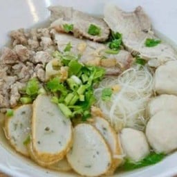 ตามสั่งกุ๊กศักดิ์ ถนนพหลโยธิน