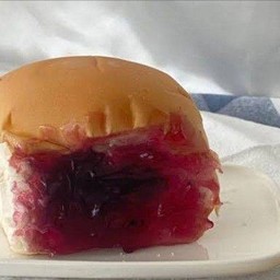 ปังปิ่งไส้ทะลัก แยมบลูเบอร์รี่