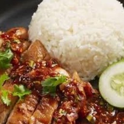 ข้าว อกไก่เเยกจิ้มแจ่ว