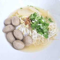 ก๋วยเตี๋ยวลูกชิ้นเนื้อน้ำใส บ้าน N&N