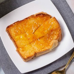 ขนมปังปิ้งแยมส้ม