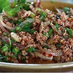 ลาบเนื้อ