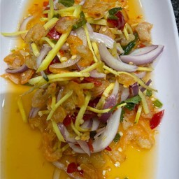 ยำกุ้งแห้ง