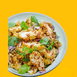 ยำไก่แซ่บ