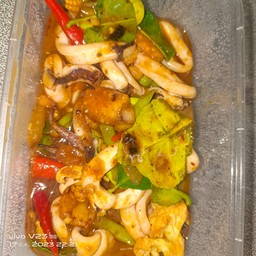 ผัดพริกทะเล