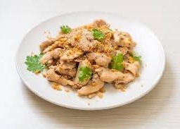 ไก่กระเทียม(กับข้าว)