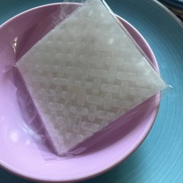 แผ่นแหนมเนือง