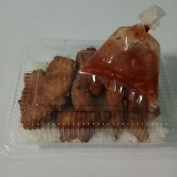 ไก่ทอดหน้าโรงเรียน(ข้าวไก่ทอด-ไก่เขย่า)