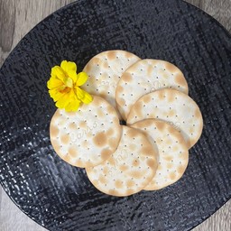 คาร์สเทเบิลวอเทอร์บิสกิต 6pcs. Carrs Table Water Biscuits