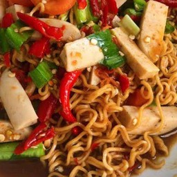 ตำมาม่าหมูยอไทย