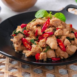 ผัดกะเพราไก่