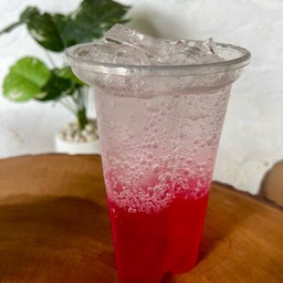 แดงมะนาวโซดา