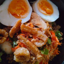 เส้นเล็กต้มยำหมูกรอบไข่ต้มหมูเด้งหอมๆต้องลองเมนูนี้ทำแทบไม่ทัน