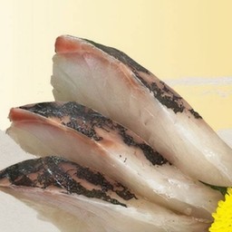 Shimaaji Sashimi/ปลาทูหางแข็งซาชิมิ 3 ชิ้น