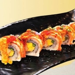 Salmon Dynamite Roll-โรลแซลมอนราดซอสไดนาไมต์