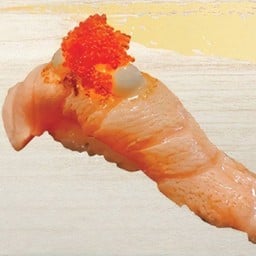Salmon Mayo Sushi/ซูชิแซลมอนเบิร์นมายองเนส