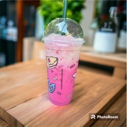 นมชมพูเย็น