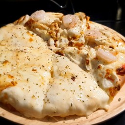 [อร่อยซ่ากับโค้ก] ซีฟู้ด x ดับเบิ้ลชีส L +  โค้ก ออริจินัล (ขวด)