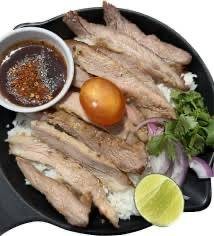 ข้าวหมูย่าง