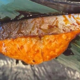 ปลาแซลมอนย่างเทอริยากิ/Salmon teriyaki