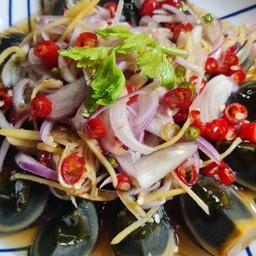 ยำไข่เยี่ยวม้า