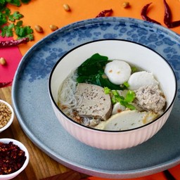 ก๋วยเตี๋ยวหมูตำลึง(น้ำใส)