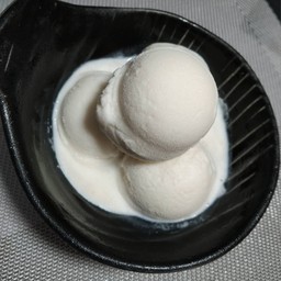 ไอศกรีมกะทิ