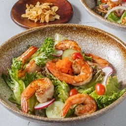Grilled shrimp salad