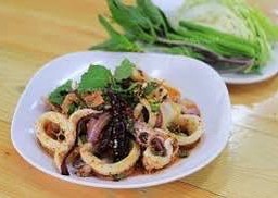 ลาบปลาหมึก