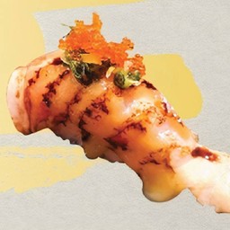 Salmon Whitemiso Sushi/ซูชิแซลมอนเบิร์นซอสสไปรเดอร์