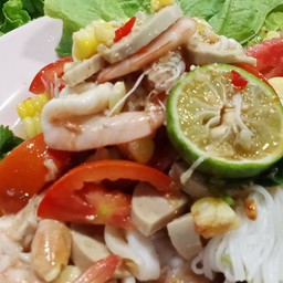 บังบังซุป ศูนย์อาหารบิสมีละ มาลายูบางกอก