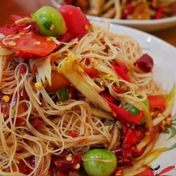 ตำหมี่ขาวปลาร้า