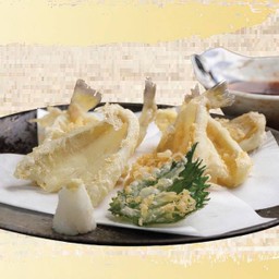 เนื้อปลาทรายทอดเทมปุระ/Kisu Tempura