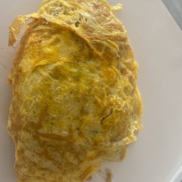 ผัดไทย   กุ้งสดห่อไข่