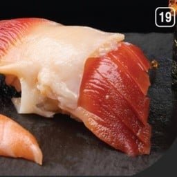 Hokkigai Sushi/ซูชิหอยปีกนก