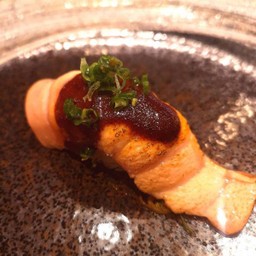 Salmon spicy miso sushi/ซูชิแซลมอนสไปรซี่มิโสะ