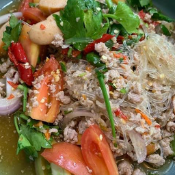ยำวุ้นเส้นหมูสับ