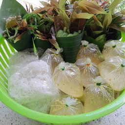 เรือนข้าว (ห่อใบตอง)