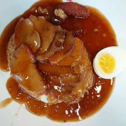 ข้าวหมูแดง