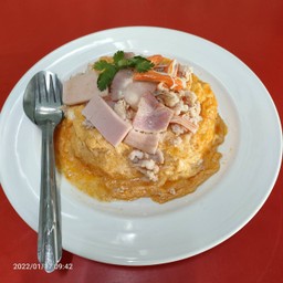 ข้าวไข่ข้นรวมมิตรหมู