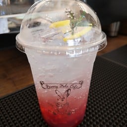 สตรอเบอรี่โซดา