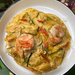 ข้าวหน้าไข่ข้นต้มยำ