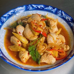 ไก่ ผัดพริกเผา