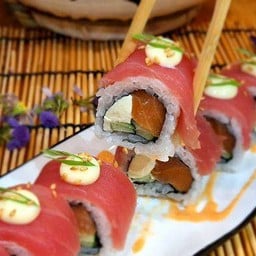 46 Philadelphia + Tuna Roll 8 Pcs