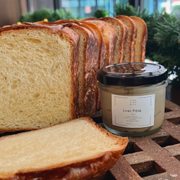 brioche sourdough+liver pate