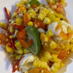 ตำข้าวโพดไข่เค็ม