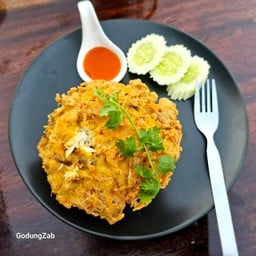 ใขเจียวปู ราดข้าว