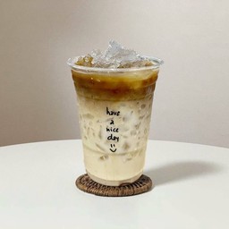 ลาเต้เย็น