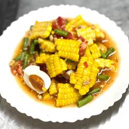 ตำข้าวโพดไข่เค็ม