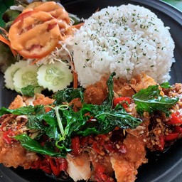 สเต็ก&ข้าว สปาเก็ตตี้ สลัด  @สเต็กลุงปัง กรมสรรพาวุธ สาขา1